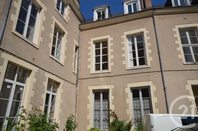 Appartement F2 &agrave; louer - 2 pi&egrave;ces - 62 m2 - Orleans - 45 - CENTRE