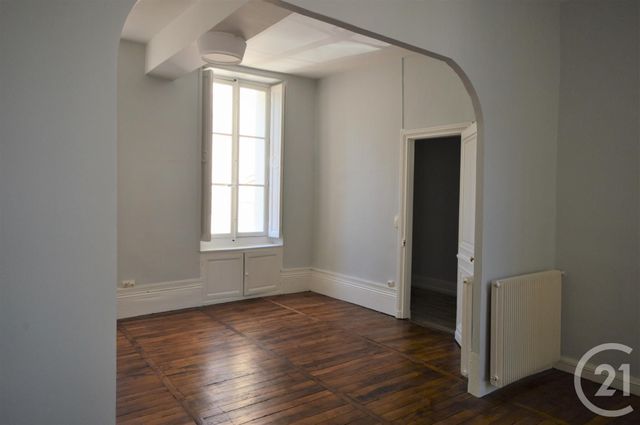 Appartement F2 &agrave; louer - 2 pi&egrave;ces - 62 m2 - Orleans - 45 - CENTRE