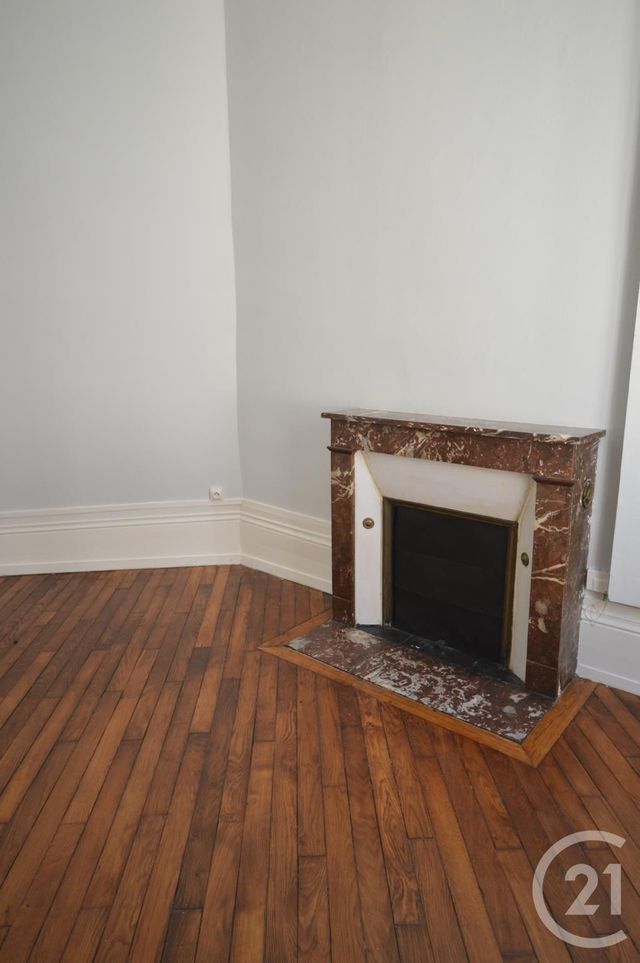 Appartement F2 &agrave; louer - 2 pi&egrave;ces - 62 m2 - Orleans - 45 - CENTRE