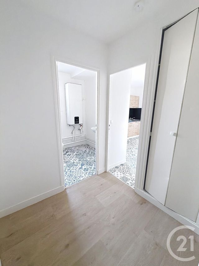 Appartement F2 &agrave; louer - 2 pi&egrave;ces - 48,35 m2 - Orleans - 45 - CENTRE