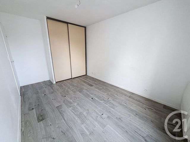 Appartement F4 &agrave; louer - 4 pi&egrave;ces - 82 m2 - Olivet - 45 - CENTRE