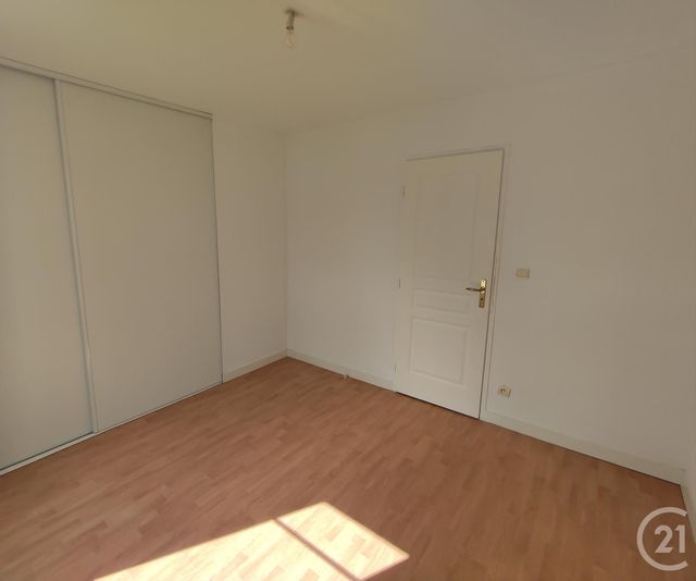 Appartement F3 &agrave; louer - 3 pi&egrave;ces - 63,87 m2 - Saran - 45 - CENTRE