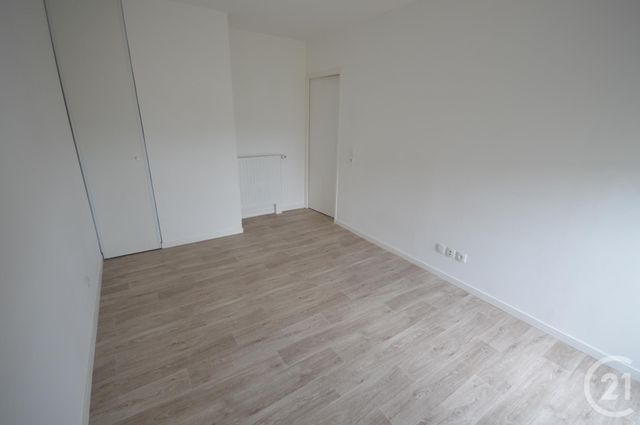 Appartement F3 &agrave; louer - 3 pi&egrave;ces - 60,10 m2 - Orleans - 45 - CENTRE