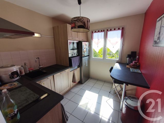 Appartement F3 &agrave; vendre - 3 pi&egrave;ces - 64,24 m2 - St Jean De La Ruelle - 45 - CENTRE