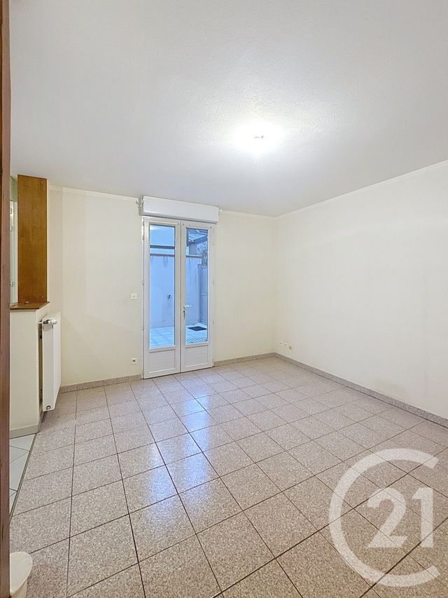 Maison &agrave; louer - 3 pi&egrave;ces - 69,70 m2 - Orleans - 45 - CENTRE