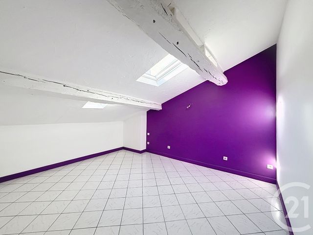 Appartement F4 &agrave; louer - 5 pi&egrave;ces - 130,69 m2 - Orleans - 45 - CENTRE