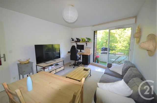 Appartement F2 &agrave; louer - 2 pi&egrave;ces - 42,69 m2 - St Jean De Braye - 45 - CENTRE