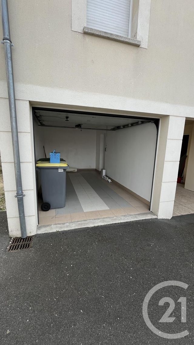 Maison &agrave; louer - 5 pi&egrave;ces - 122 m2 - Fleury Les Aubrais - 45 - CENTRE