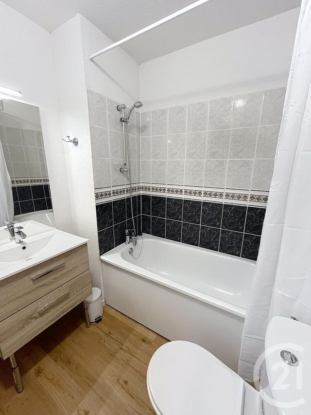 Appartement Studio &agrave; vendre - 1 pi&egrave;ce - 27,52 m2 - Orleans - 45 - CENTRE