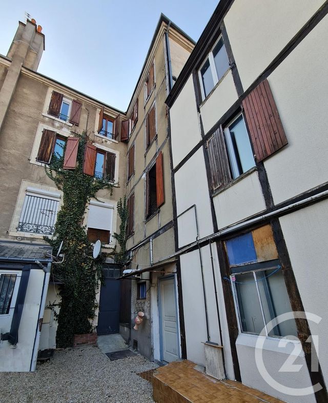 Appartement F4 &agrave; louer - 4 pi&egrave;ces - 91,96 m2 - Orleans - 45 - CENTRE