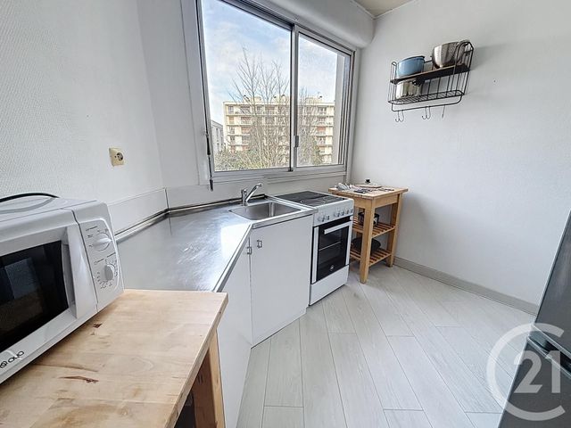 Appartement F1 &agrave; louer - 1 pi&egrave;ce - 28,36 m2 - Orleans - 45 - CENTRE