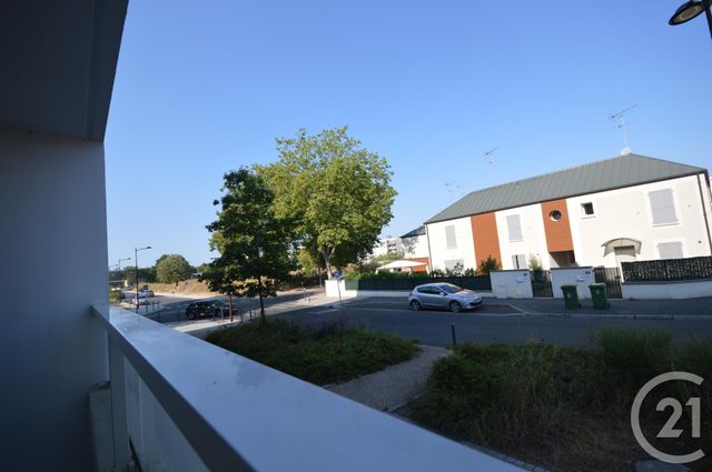 Appartement Studio &agrave; louer - 1 pi&egrave;ce - 33 m2 - Orleans - 45 - CENTRE