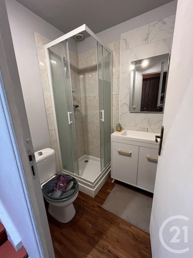 Appartement F2 &agrave; louer - 2 pi&egrave;ces - 40,82 m2 - Fleury Les Aubrais - 45 - CENTRE