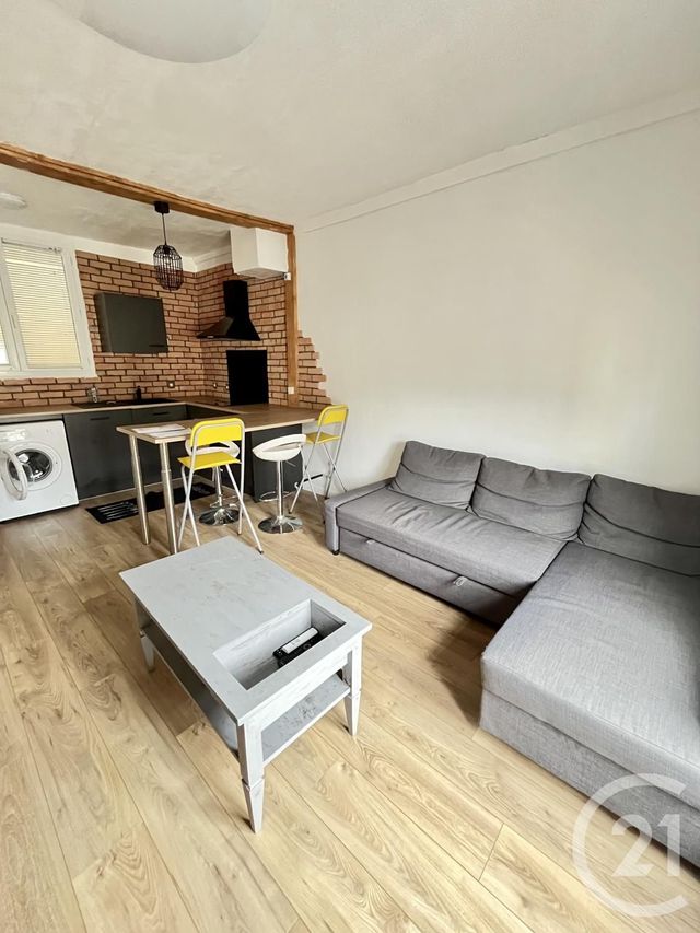 Appartement F2 &agrave; louer - 2 pi&egrave;ces - 40,82 m2 - Fleury Les Aubrais - 45 - CENTRE