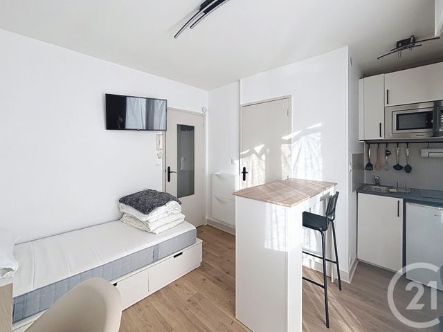 Appartement F1 &agrave; louer - 1 pi&egrave;ce - 13,80 m2 - Orleans - 45 - CENTRE