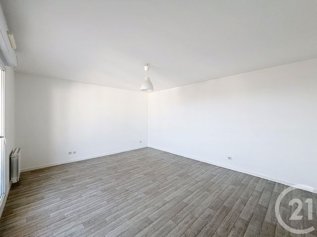 Appartement F2 &agrave; louer - 2 pi&egrave;ces - 47,02 m2 - Orleans - 45 - CENTRE