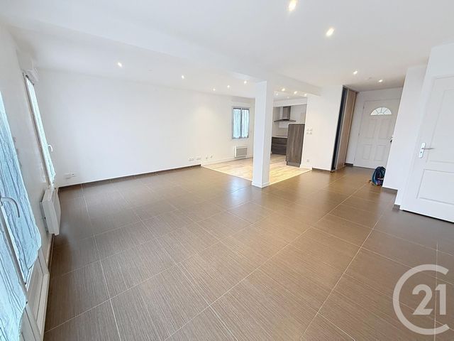 maison - FLEURY LES AUBRAIS - 45