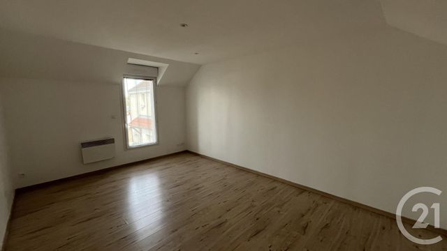 Maison &agrave; louer - 5 pi&egrave;ces - 122 m2 - Fleury Les Aubrais - 45 - CENTRE