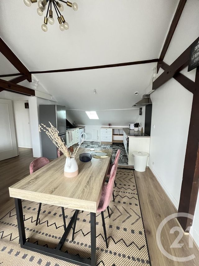 Appartement F2 &agrave; louer - 2 pi&egrave;ces - 52,41 m2 - Orleans - 45 - CENTRE