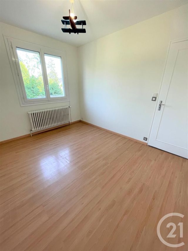 Maison &agrave; louer - 4 pi&egrave;ces - 100,36 m2 - Orleans - 45 - CENTRE