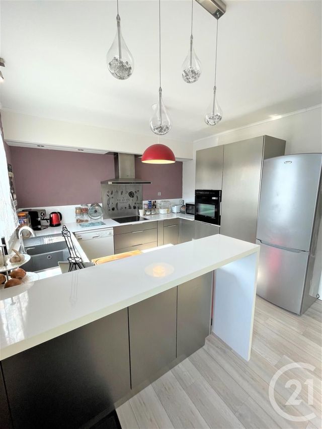 Maison &agrave; louer - 4 pi&egrave;ces - 100,36 m2 - Orleans - 45 - CENTRE