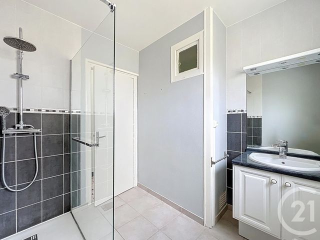 Maison &agrave; vendre - 4 pi&egrave;ces - 74,24 m2 - Saran - 45 - CENTRE