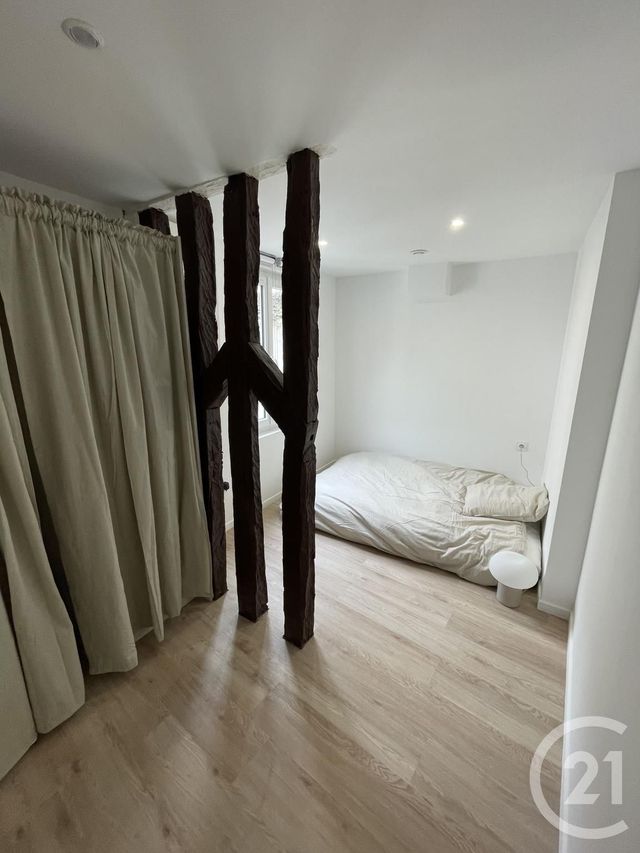 Appartement F3 &agrave; louer - 3 pi&egrave;ces - 38,58 m2 - Orleans - 45 - CENTRE