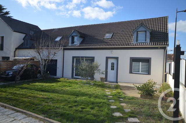 Maison &agrave; louer - 4 pi&egrave;ces - 97 m2 - Fleury Les Aubrais - 45 - CENTRE