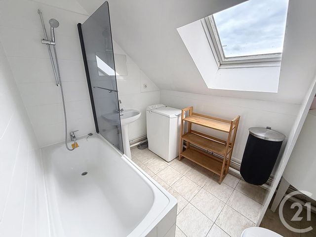 Appartement Studio &agrave; louer - 1 pi&egrave;ce - 22,94 m2 - Orleans - 45 - CENTRE