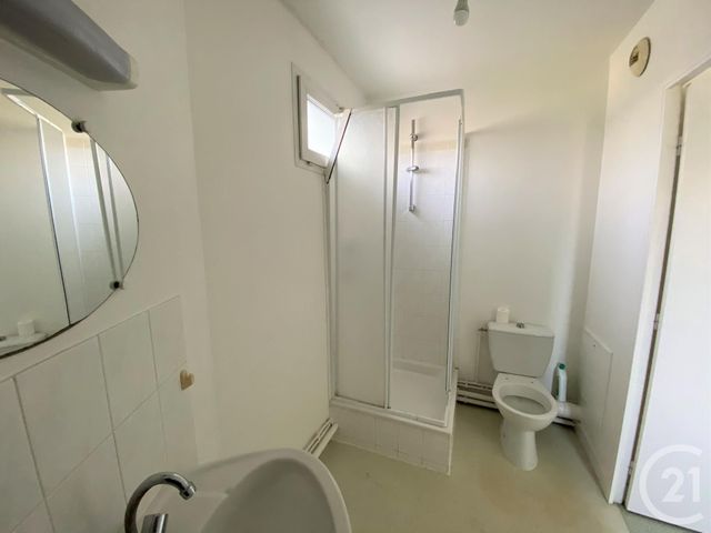 Appartement F2 &agrave; louer - 2 pi&egrave;ces - 30,32 m2 - Orleans - 45 - CENTRE