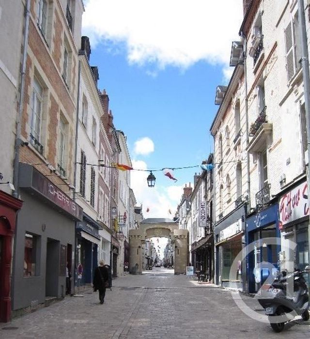 Appartement Studio &agrave; louer - 1 pi&egrave;ce - 19 m2 - Orleans - 45 - CENTRE