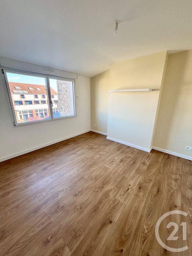 Maison &agrave; louer - 5 pi&egrave;ces - 148,89 m2 - Orleans - 45 - CENTRE