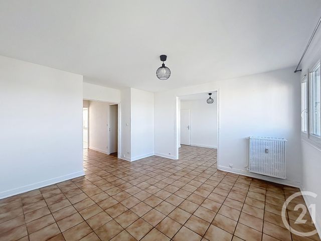 Appartement F3 &agrave; louer - 3 pi&egrave;ces - 78,21 m2 - Orleans - 45 - CENTRE