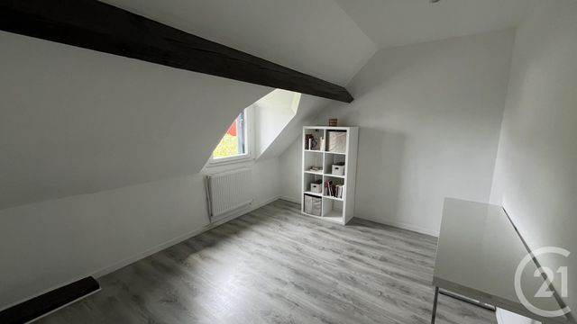 Maison &agrave; louer - 4 pi&egrave;ces - 97 m2 - Fleury Les Aubrais - 45 - CENTRE