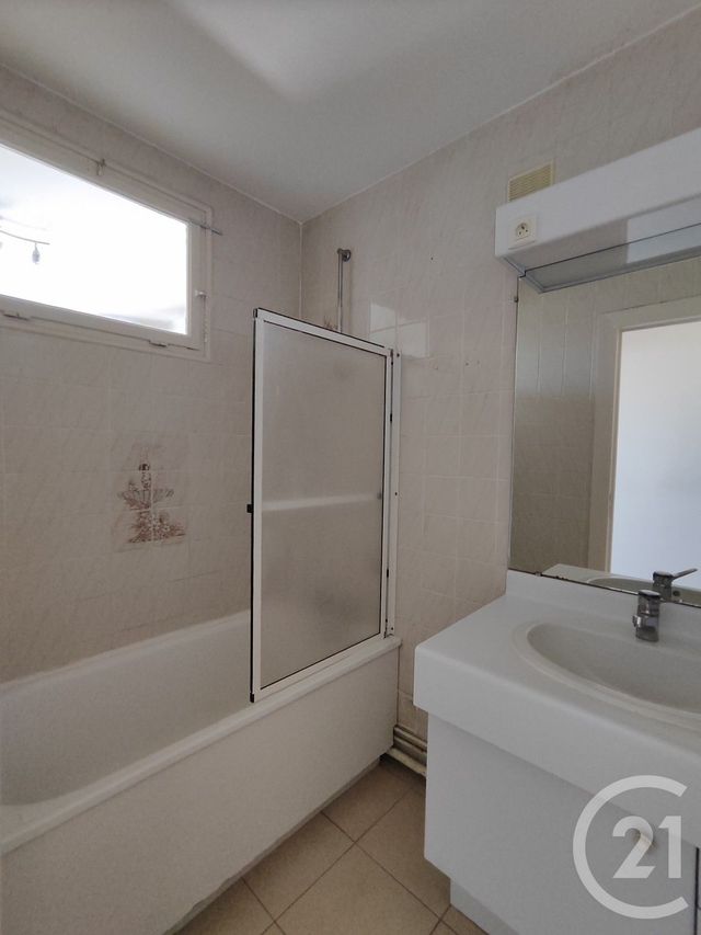 Appartement F3 &agrave; vendre - 3 pi&egrave;ces - 62,81 m2 - Orleans - 45 - CENTRE