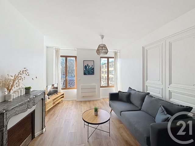 Appartement Chambre &agrave; louer - 1 pi&egrave;ce - 13,51 m2 - Orleans - 45 - CENTRE