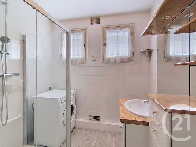 Maison &agrave; vendre - 5 pi&egrave;ces - 130 m2 - La Chapelle St Mesmin - 45 - CENTRE