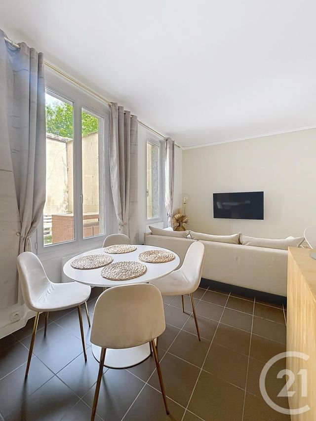 Appartement F2 &agrave; louer - 2 pi&egrave;ces - 50,30 m2 - Orleans - 45 - CENTRE