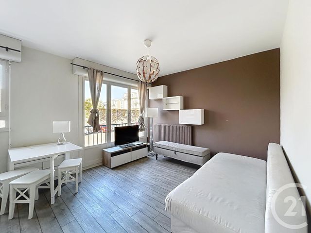 Appartement F1 &agrave; louer - 1 pi&egrave;ce - 26,70 m2 - Orleans - 45 - CENTRE