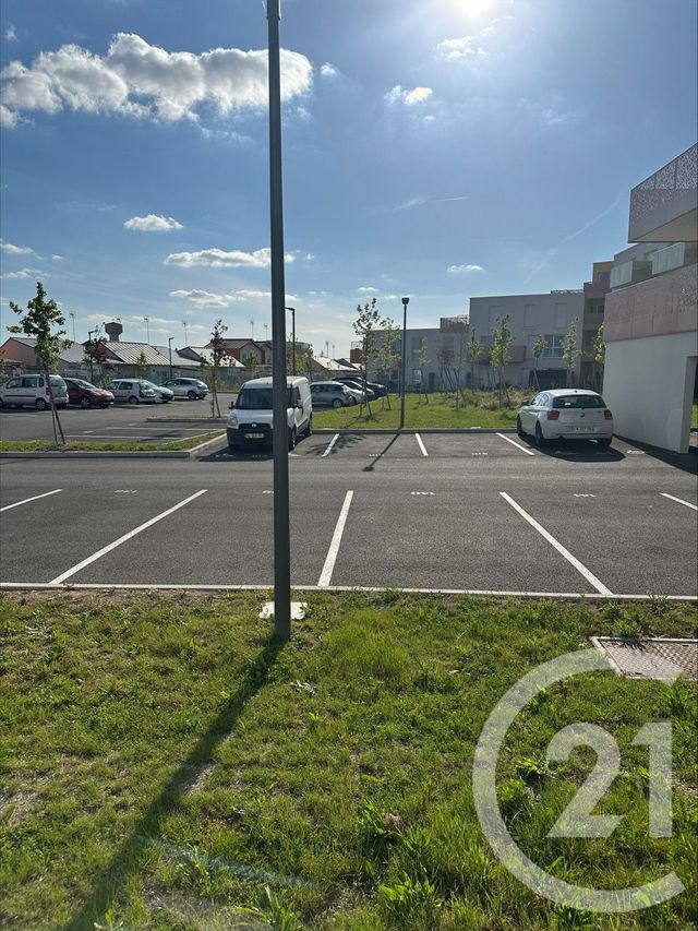 Appartement F1 &agrave; louer - 1 pi&egrave;ce - 24,50 m2 - La Chapelle St Mesmin - 45 - CENTRE