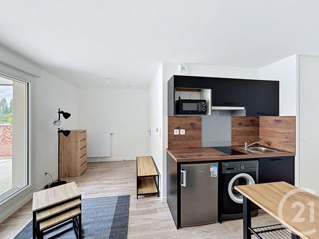 Appartement F1 &agrave; louer - 1 pi&egrave;ce - 24,50 m2 - La Chapelle St Mesmin - 45 - CENTRE