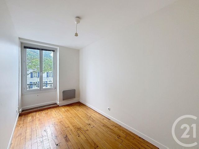 Appartement F3 &agrave; louer - 3 pi&egrave;ces - 54,24 m2 - Fleury Les Aubrais - 45 - CENTRE