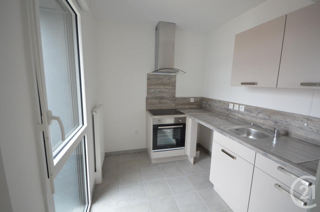 Appartement F3 &agrave; louer - 3 pi&egrave;ces - 74,19 m2 - Orleans - 45 - CENTRE