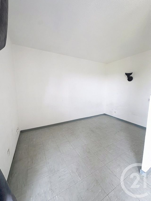 Appartement F1 bis &agrave; louer - 2 pi&egrave;ces - 33,90 m2 - Orleans - 45 - CENTRE