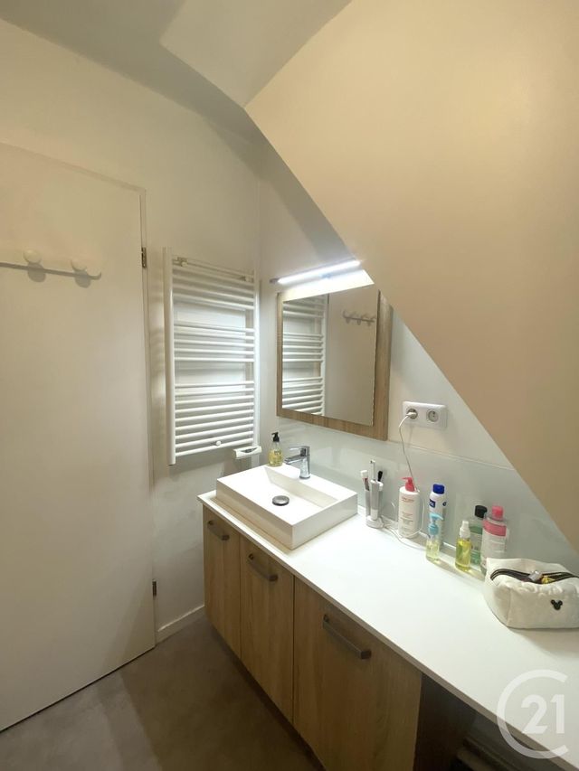 Appartement F3 duplex &agrave; louer - 3 pi&egrave;ces - 66,50 m2 - St Jean De Braye - 45 - CENTRE