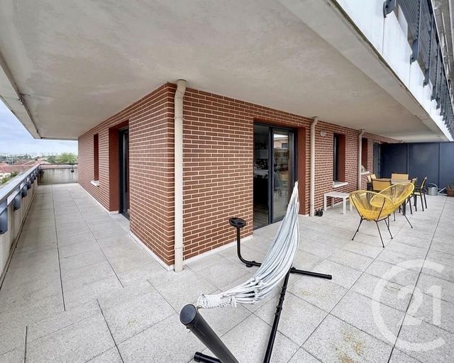 Appartement F3 &agrave; louer - 3 pi&egrave;ces - 71 m2 - Orleans - 45 - CENTRE