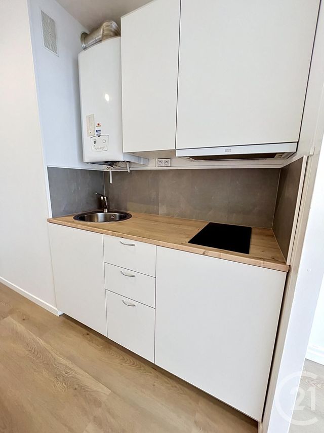 Appartement F1 &agrave; louer - 1 pi&egrave;ce - 32,50 m2 - Orleans - 45 - CENTRE