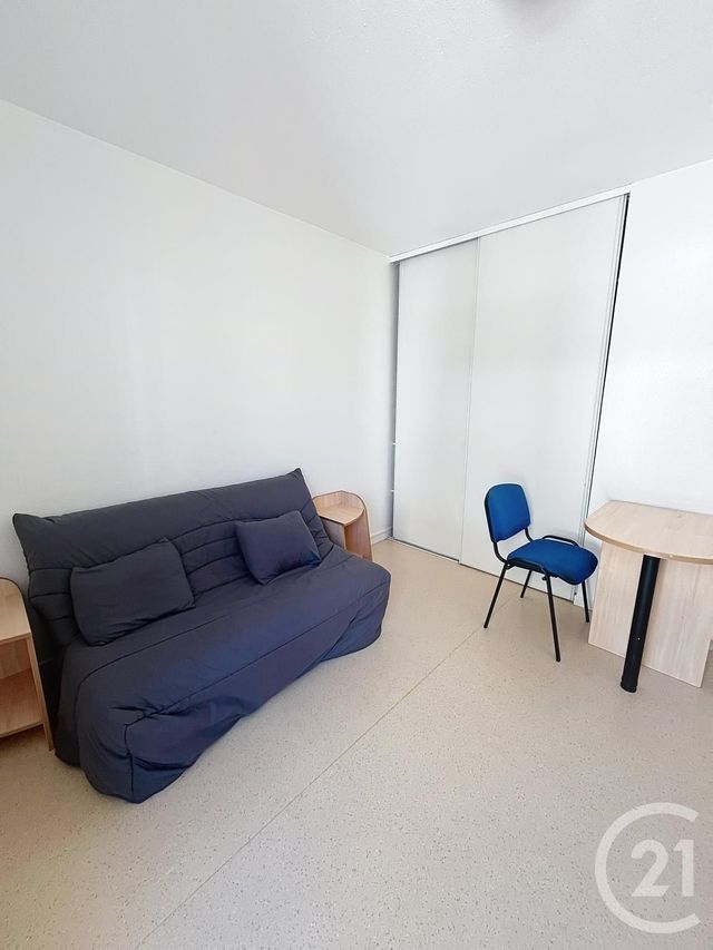 Appartement F1 &agrave; louer - 1 pi&egrave;ce - 17,15 m2 - Orleans - 45 - CENTRE