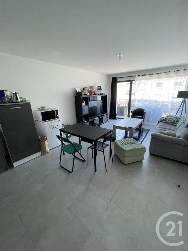 Appartement F3 &agrave; louer - 3 pi&egrave;ces - 62,90 m2 - St Jean De Braye - 45 - CENTRE