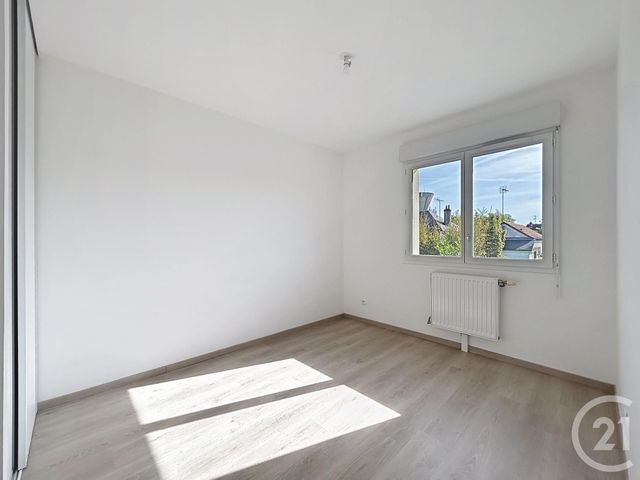 Appartement F3 &agrave; louer - 3 pi&egrave;ces - 66,70 m2 - Orleans - 45 - CENTRE